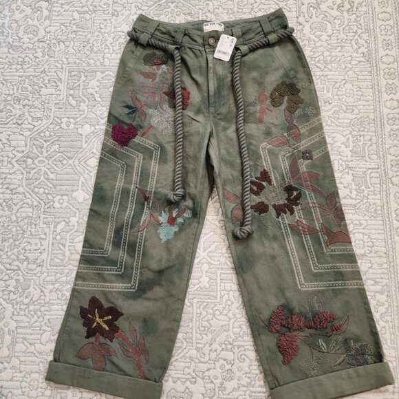 We The Free Pants - Free People Embroidered Pants - NWT - size 4